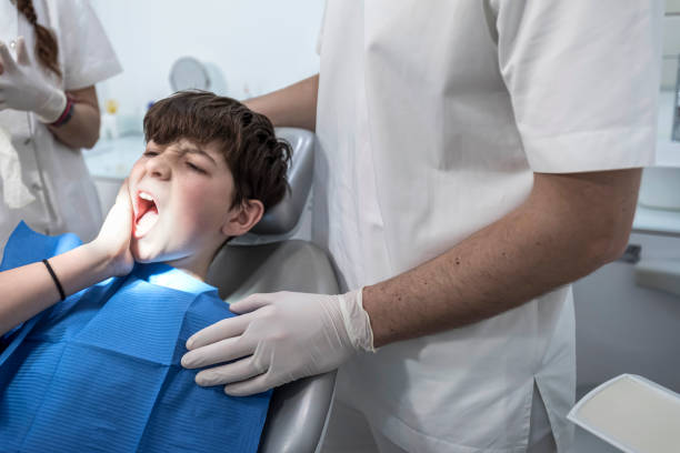 Best Emergency Broken Tooth Repair in Rotonda, FL